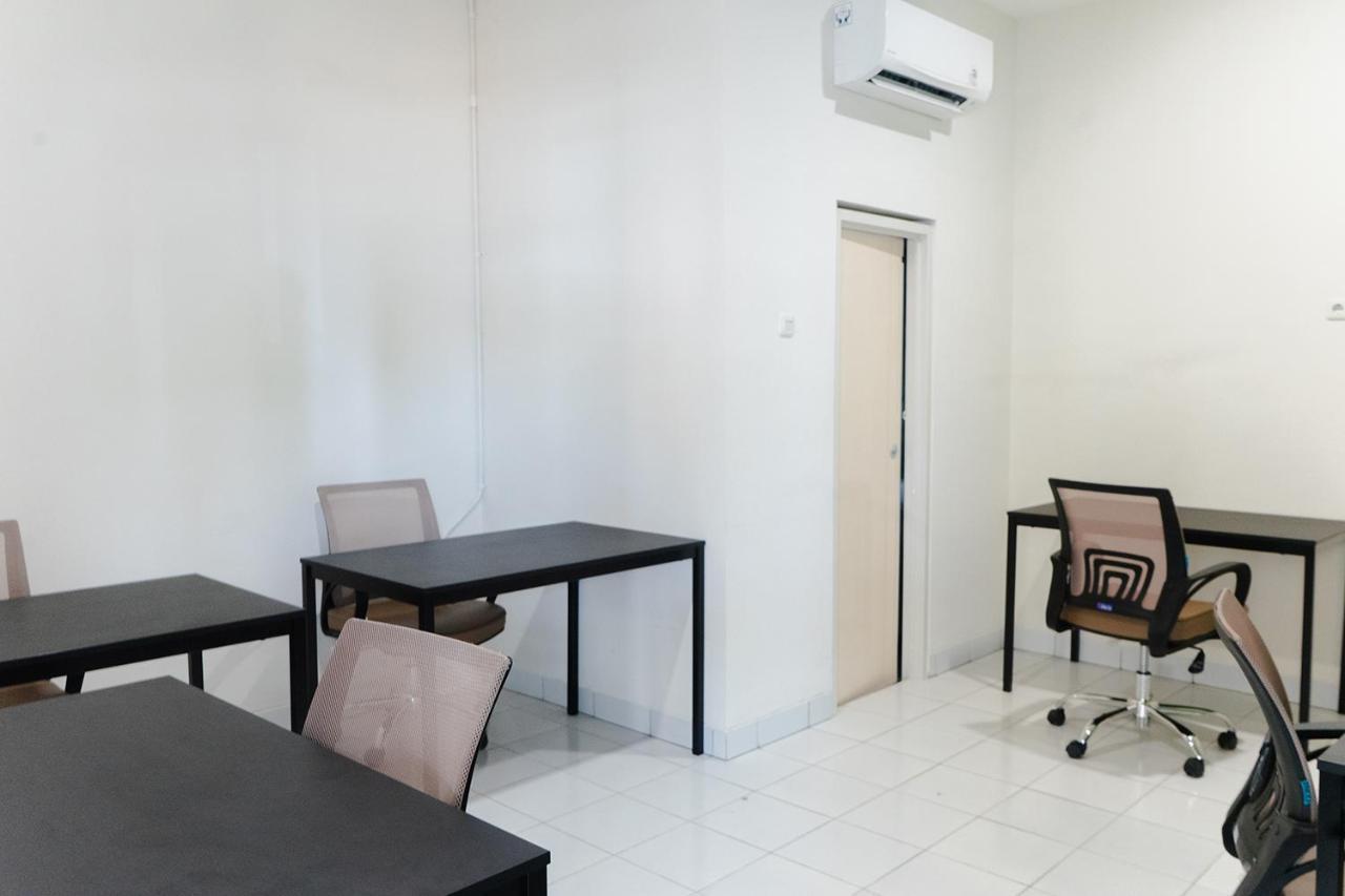 Social Hub By Twospaces Giacarta Esterno foto