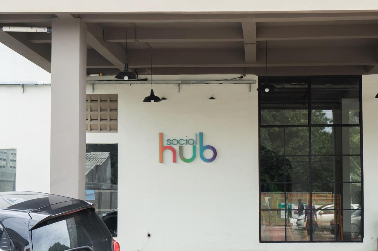 Social Hub By Twospaces Giacarta Esterno foto